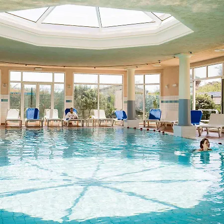 Ibis Thalassa Hyeres Plage 3*